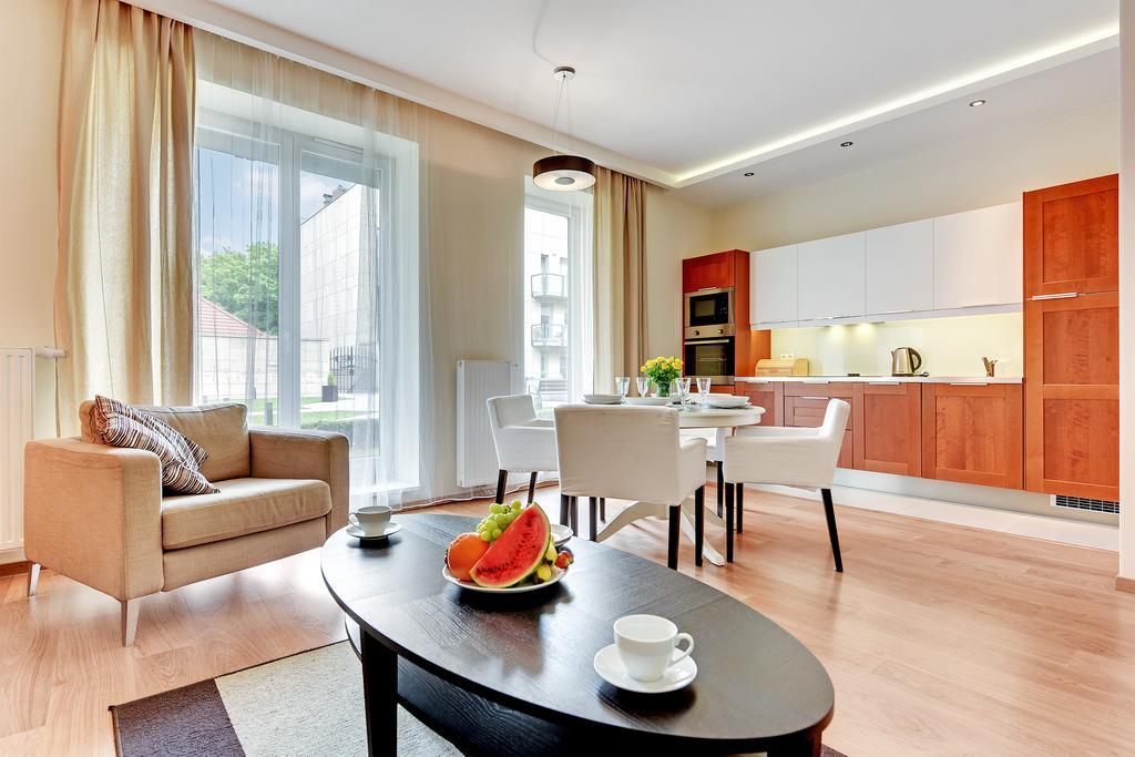 Apartamenty Szeroka - Old Town Holidays Home Гданьск Экстерьер фото